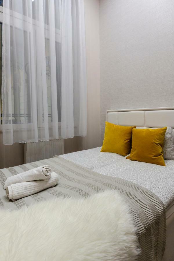 Deluxe Downtown Home 2 Bedrm, 2 Bathrm Будапешт Экстерьер фото